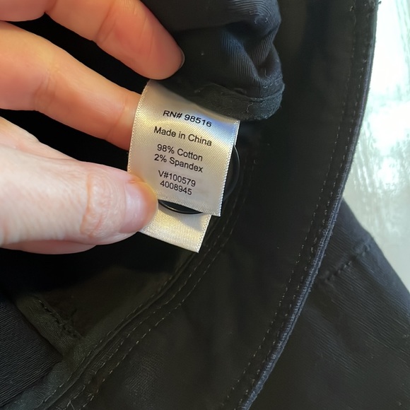 Coldwater Creek Shaped Black Blazer. Size Petite Small. - Picture 3 of 10